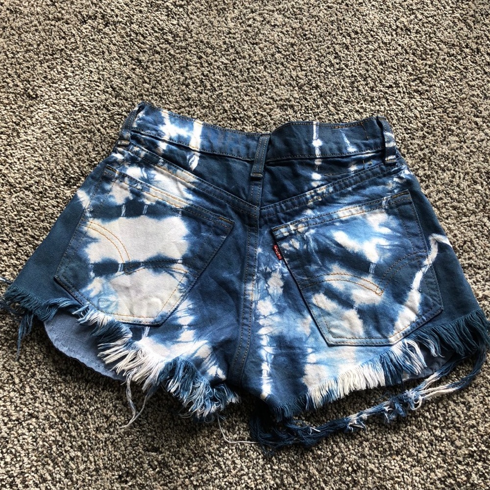 Blue and White vintage Levi shorts